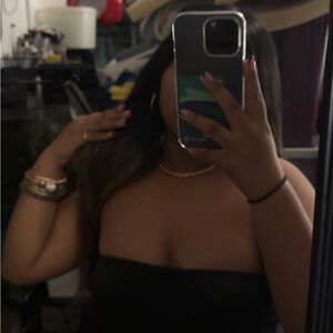 Meet your Posher, Zai